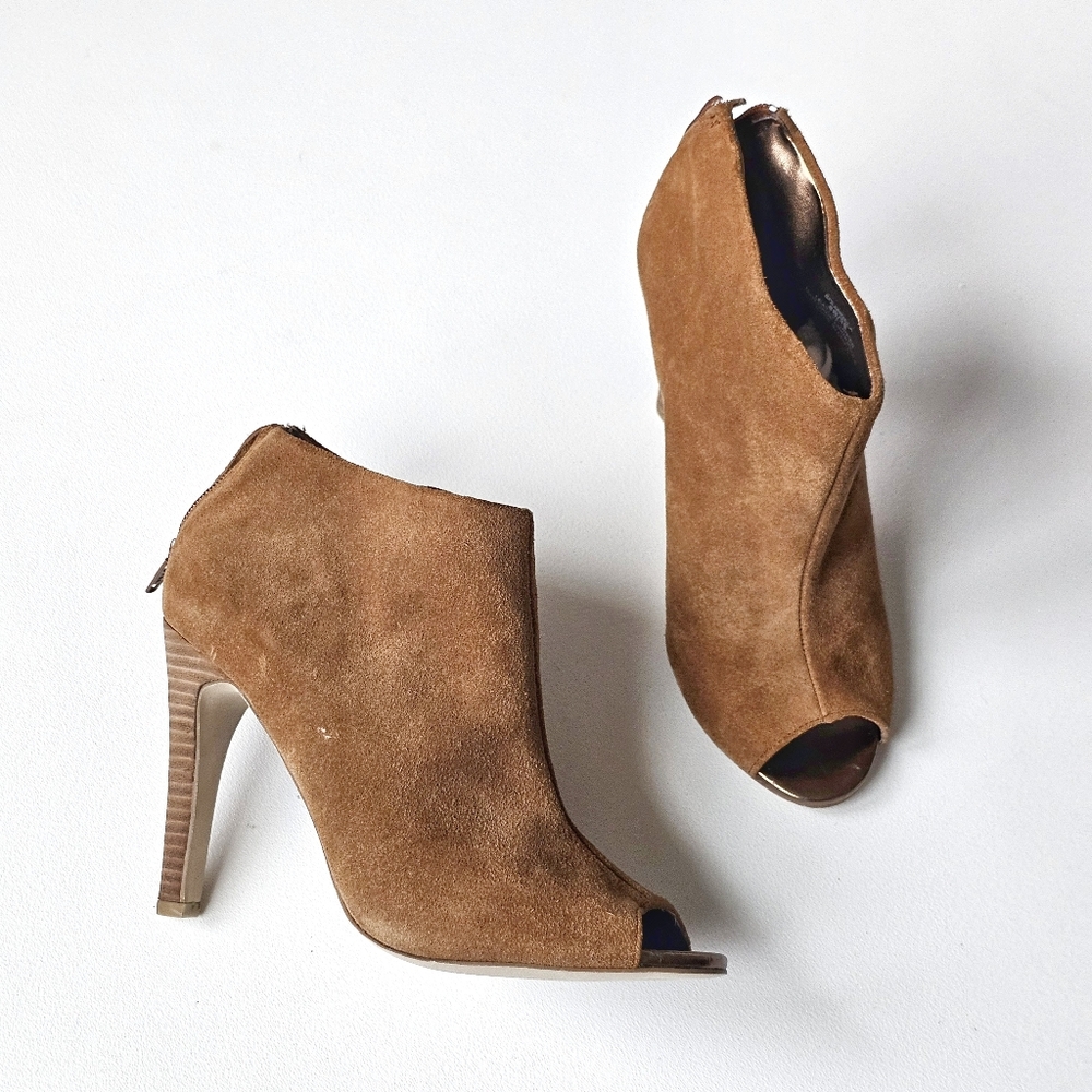 Julianne Hough x Sole Society Angela Peep Toe Booties Suede Brown Heels 8B